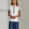 polo para mulher de algodão elástico com carcela e risca em contraste