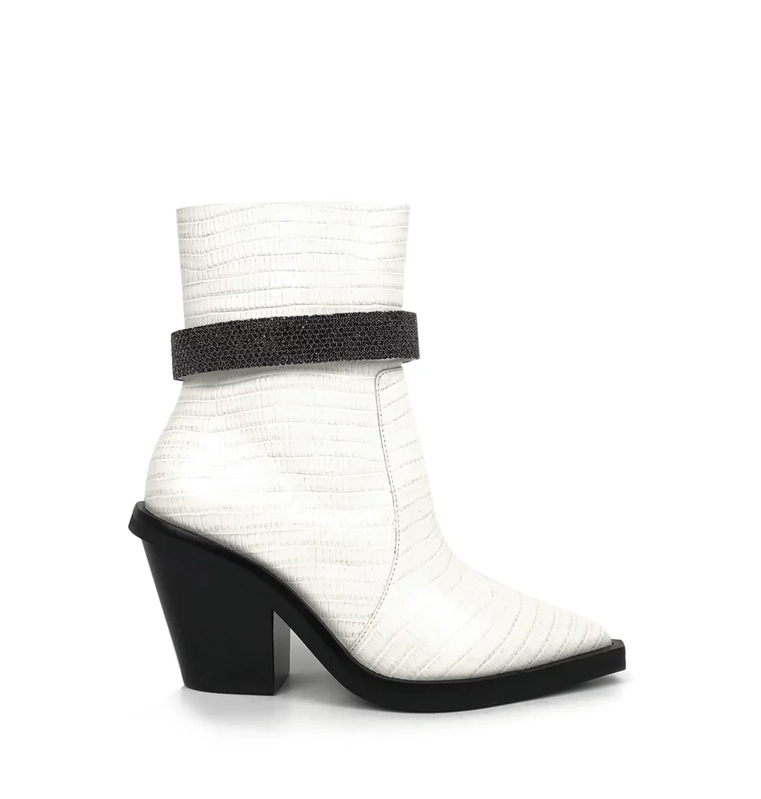 botas brancas niyaty