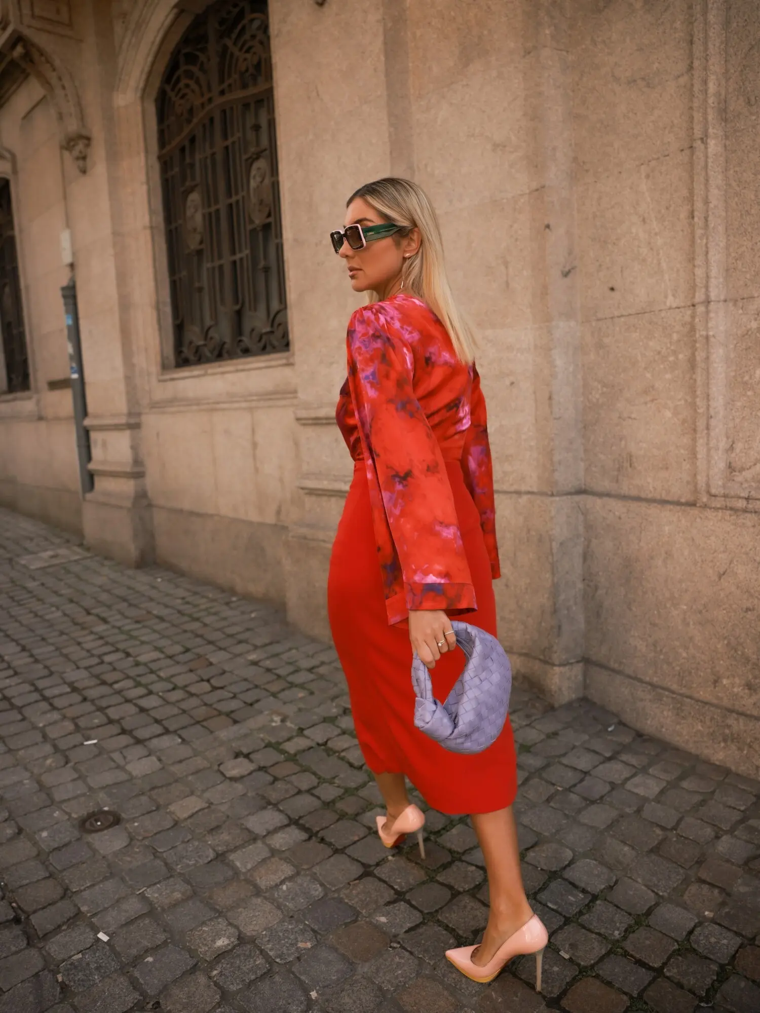 vestido com parte superior estampada