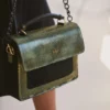 mala verde para mulher barcelona 03