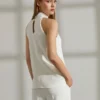 top para mulher branco sem manga com decote cruzado