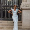 vestido comprido em tecido fantasia