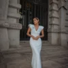 vestido comprido em tecido fantasia