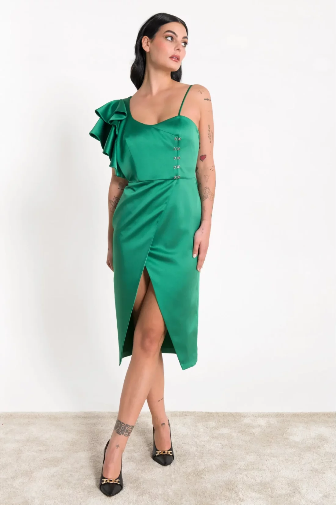 vestido manga com folho