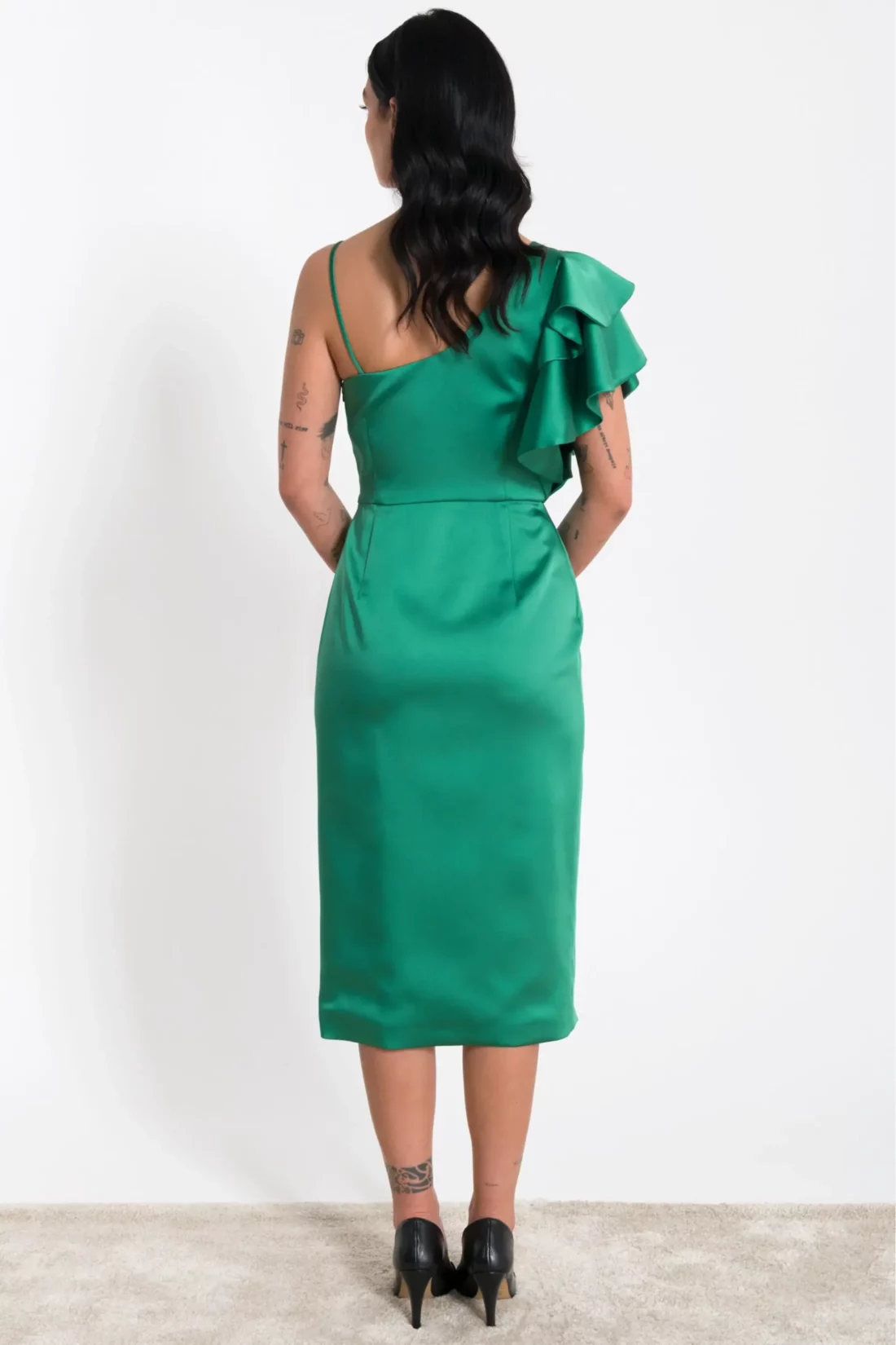 vestido manga com folho